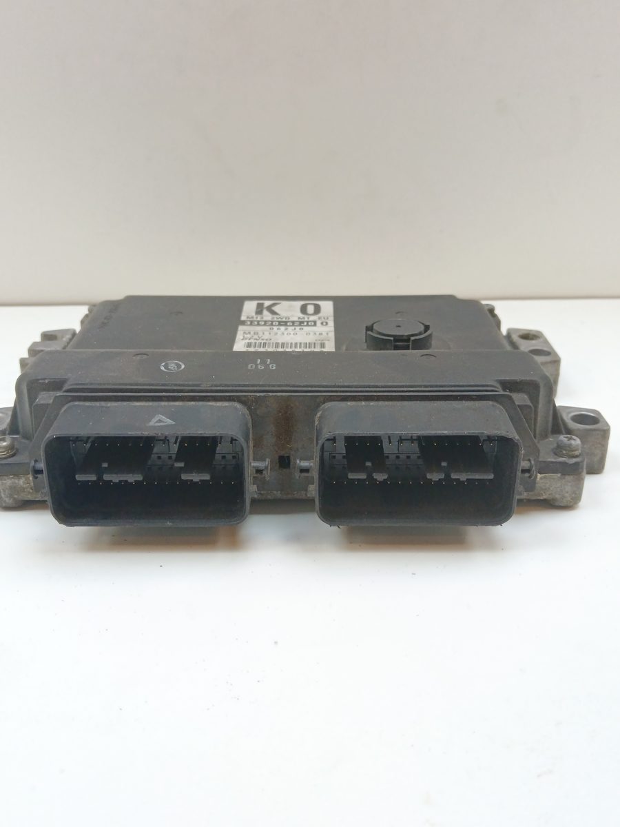 Centralita Motor Uce Suzuki Swift Berlina (MZ) 2005-2012 GL (5-ptas.) 1.3L 68kW 3392062J0