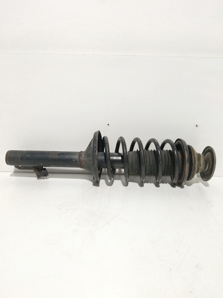 Amortiguador Delantero Der/Izq Ford Fiesta Berl./courier 1988-1997 1.1 CAT 89FB18045EE
