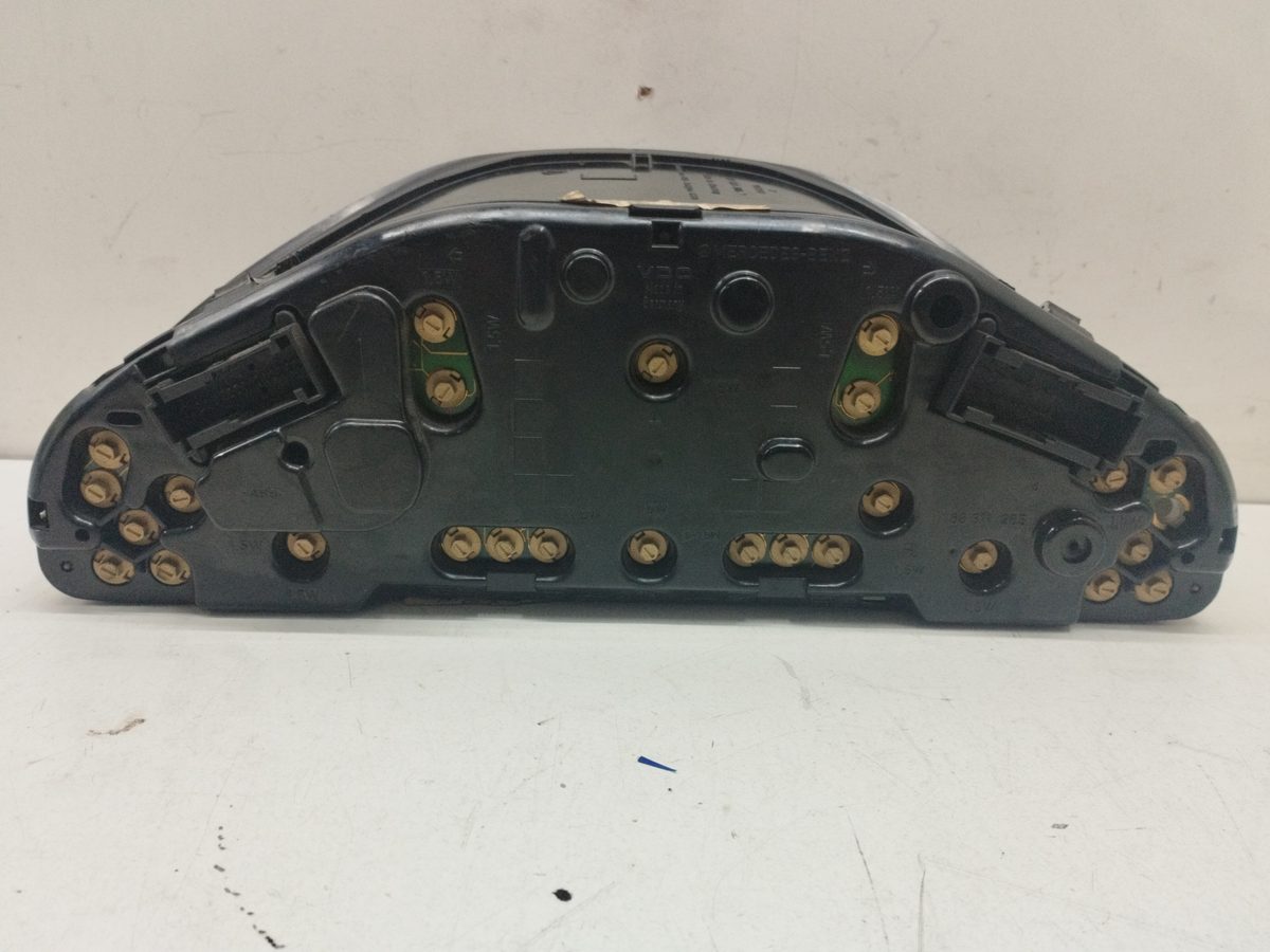 Tablero de Instrumentos Mercedes-Benz Clase E (W210) Berlina Diesel A2105401448Q06