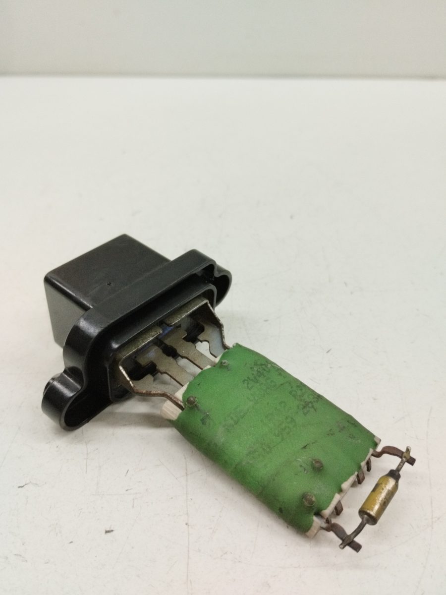 Resistencia Calefaccion Volkswagen Up! (121) 2011-2016 * 0011594802