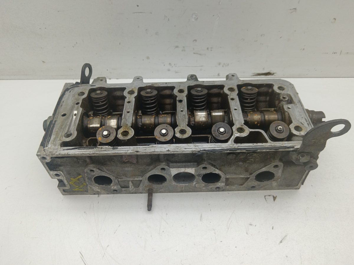 Tapa De Cilindros Peugeot 206 Berlina 1998-2010 XR 1.4L 55kW 9621038110