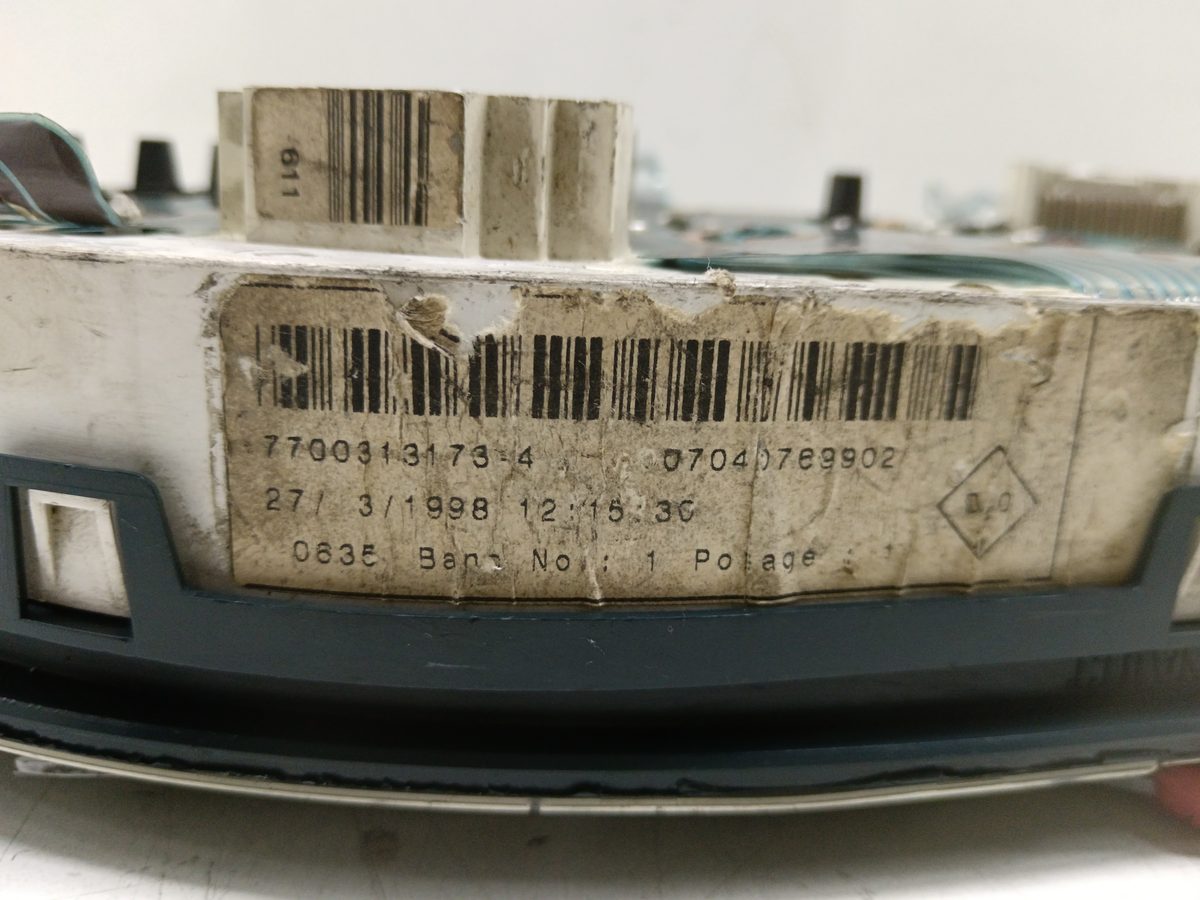 Tablero de Instrumentos Renault Kangoo (F/KC0) 1997-2005 1.9 Diesel 1.9L 40kW 7700313173