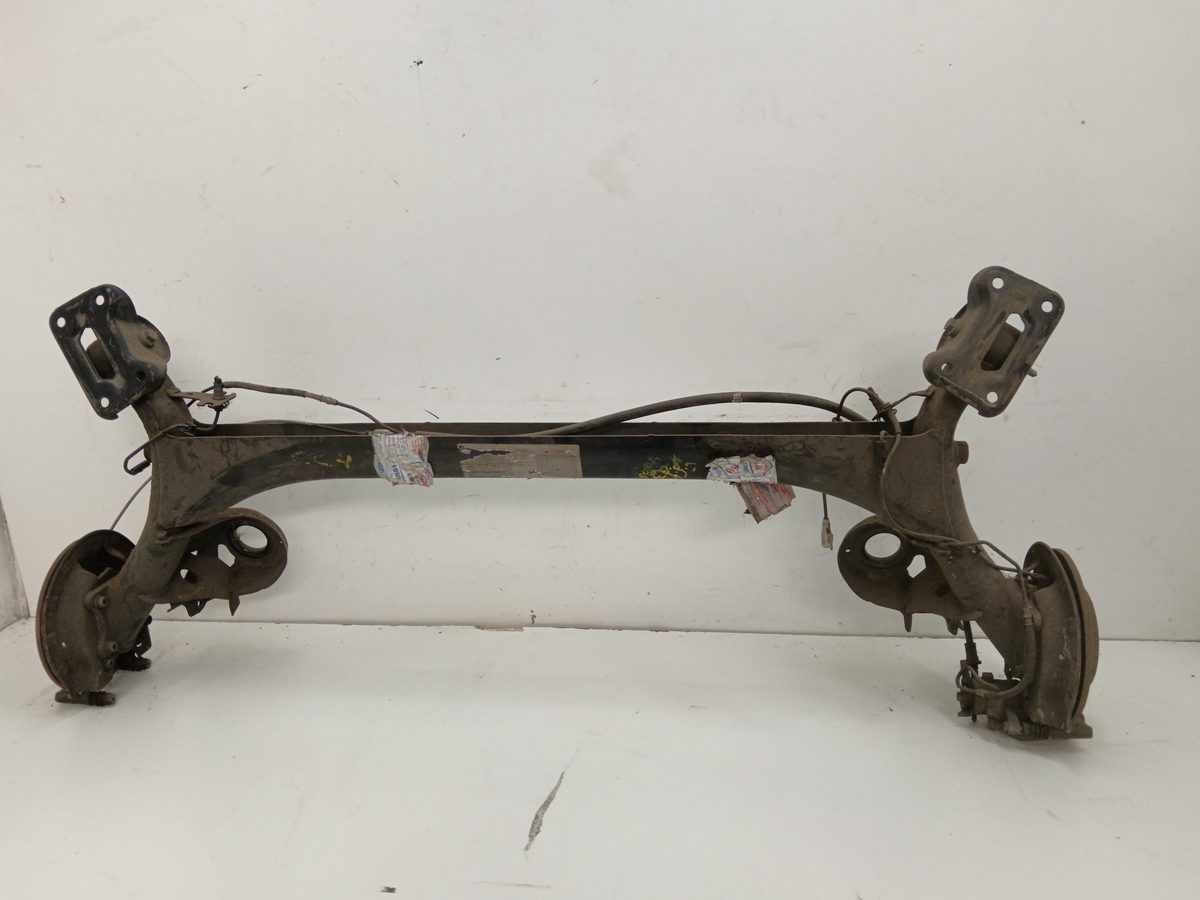 Puente Trasero Peugeot 308 2007-2013 1.6 HDi FAP CAT (9HZ / DV6TED4) 1.6L 80kW