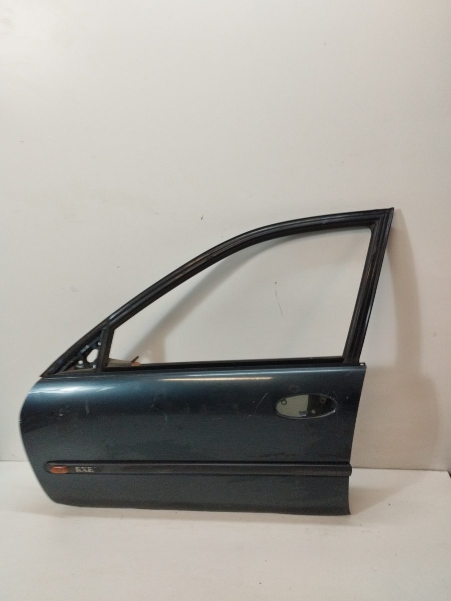Puerta Delantera Izquierda Renault Laguna (B56) 1998-2001 RT