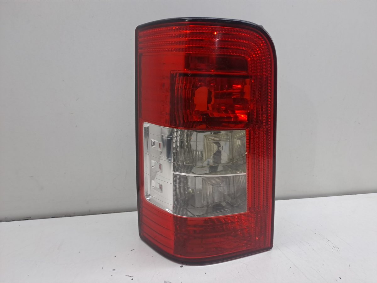 Farol Trasero Izquierdo Exterior Citroën Berlingo 2002-2011 SX Familiar 9657977080