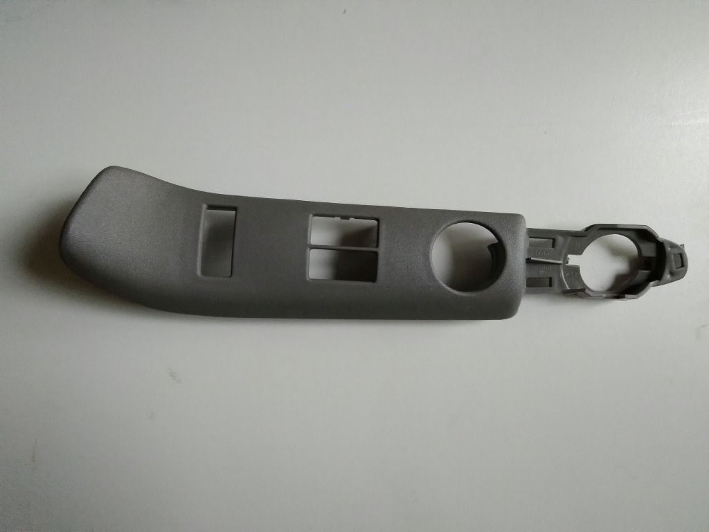 Carcasa De Interruptores Chevrolet Silverado 1997 2002 Der