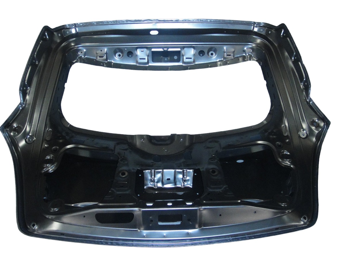 TAPA BAUL CHEVROLET TRACKER 2013/2016