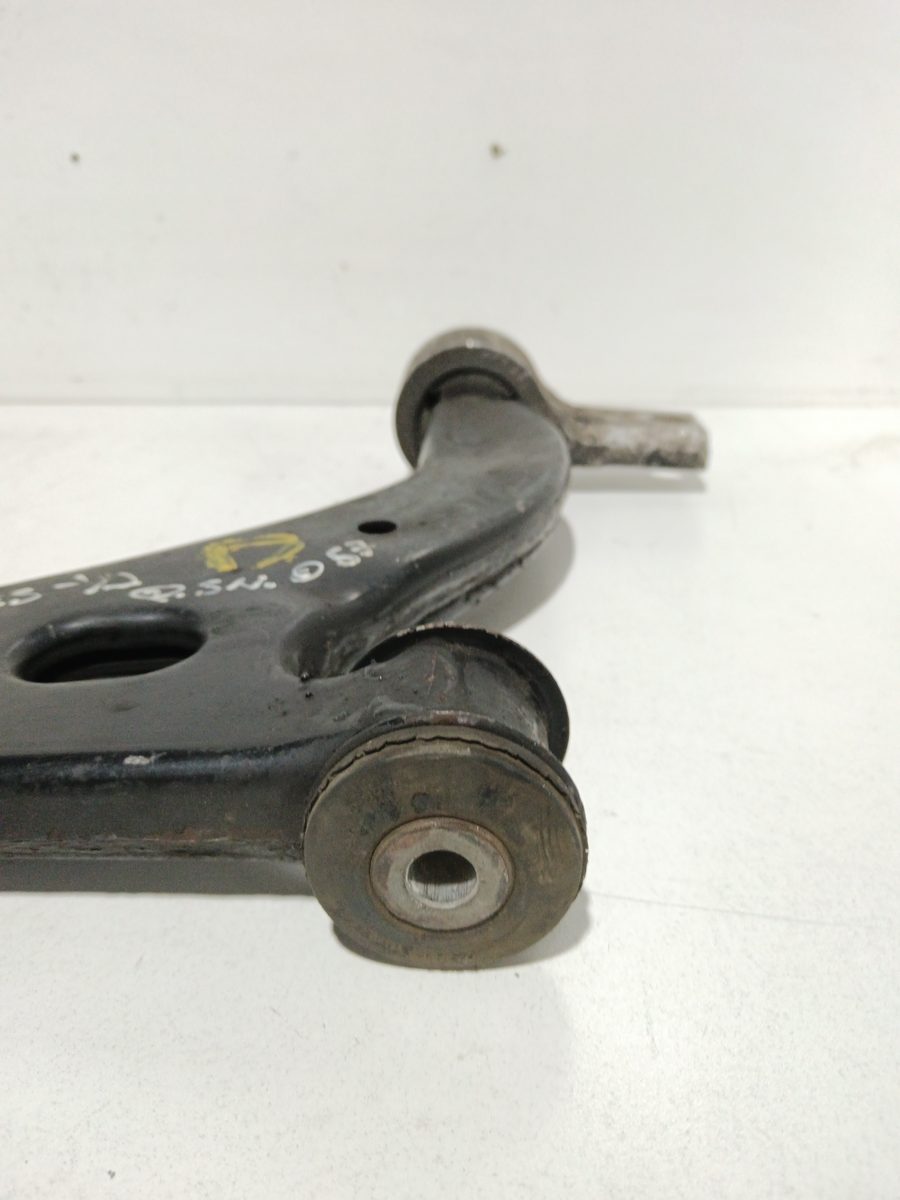 Parrilla de Suspension Inferior Trasera Derecha Ford Fiesta (CBK) 2001-2008 Ambiente