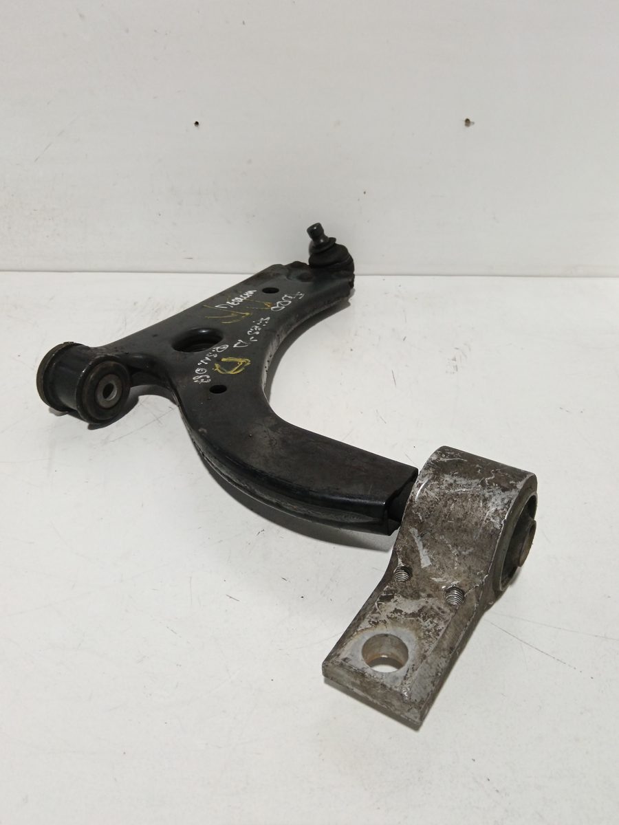 Parrilla de Suspension Inferior Trasera Derecha Ford Fiesta (CBK) 2001-2008 Ambiente