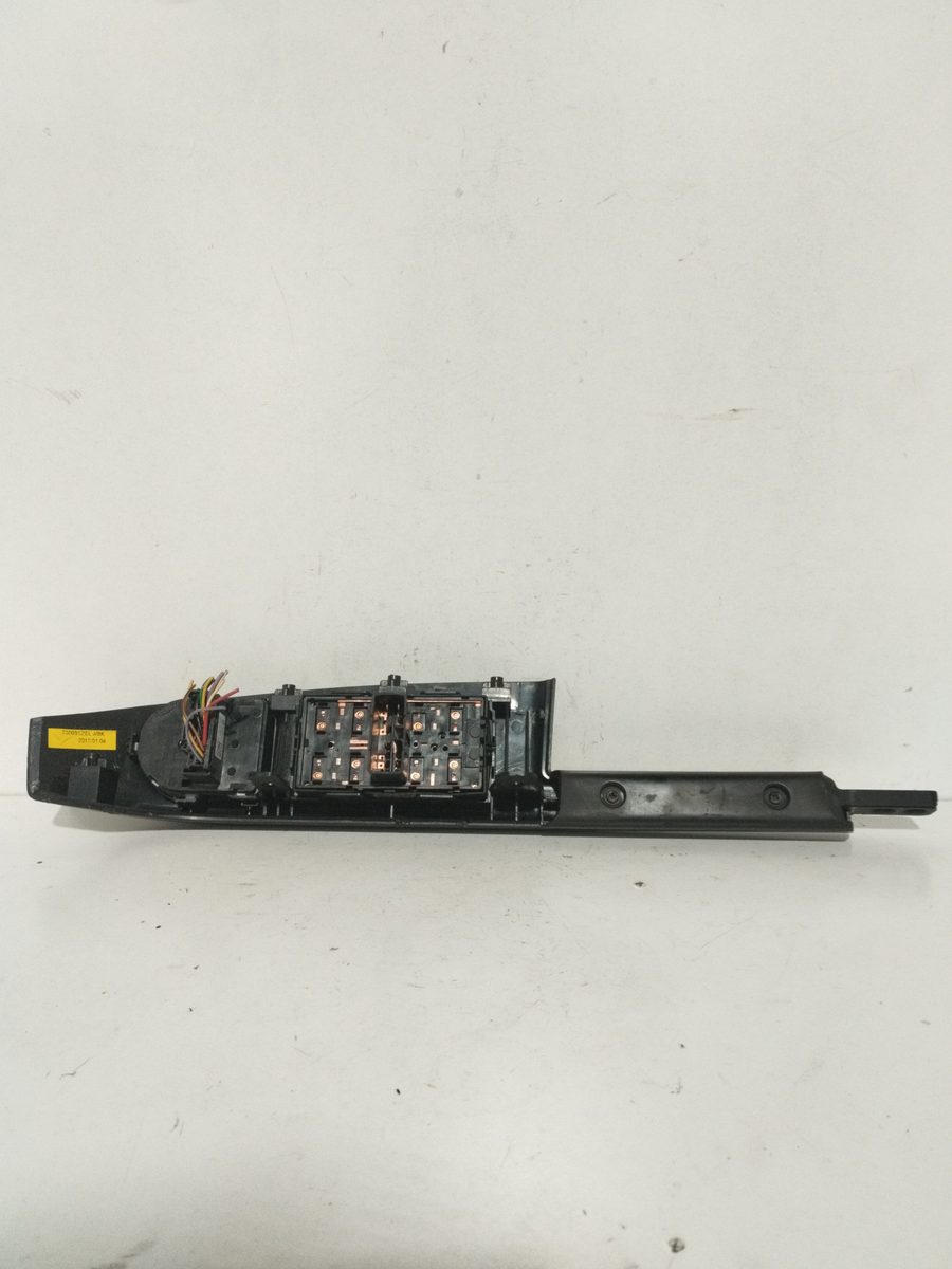 Comando Alza Cristal Chevrolet Sonic Berlina Hatchback 2011-2016 LTZ 1.6L 85kW 95460074