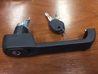 Manija de puerta exterior delantera derecha