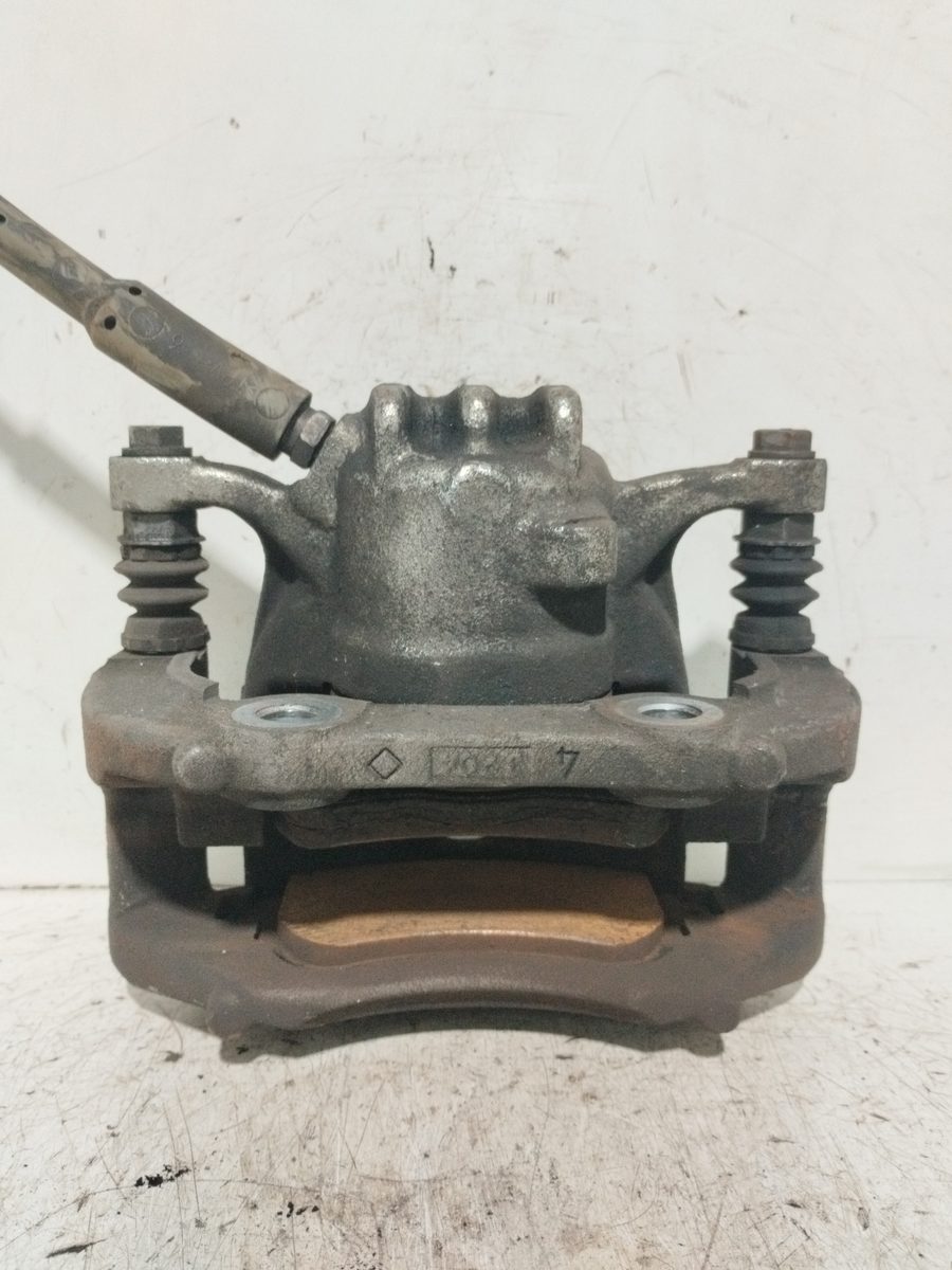 Mordaza de Freno Delantera Izquierda Citroën C4 Berlina 2004-2011 1.6 16V HDi FAP TRW