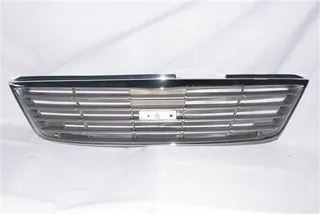 CARETA NISSAN SENTRA B14 (CROMADA)