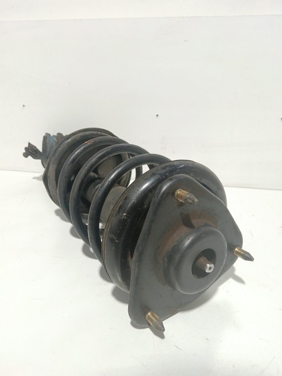 Amortiguador Delantero Derecho Mitsubishi Colt (CJ0) 1996-2003 1300 Avance 226864