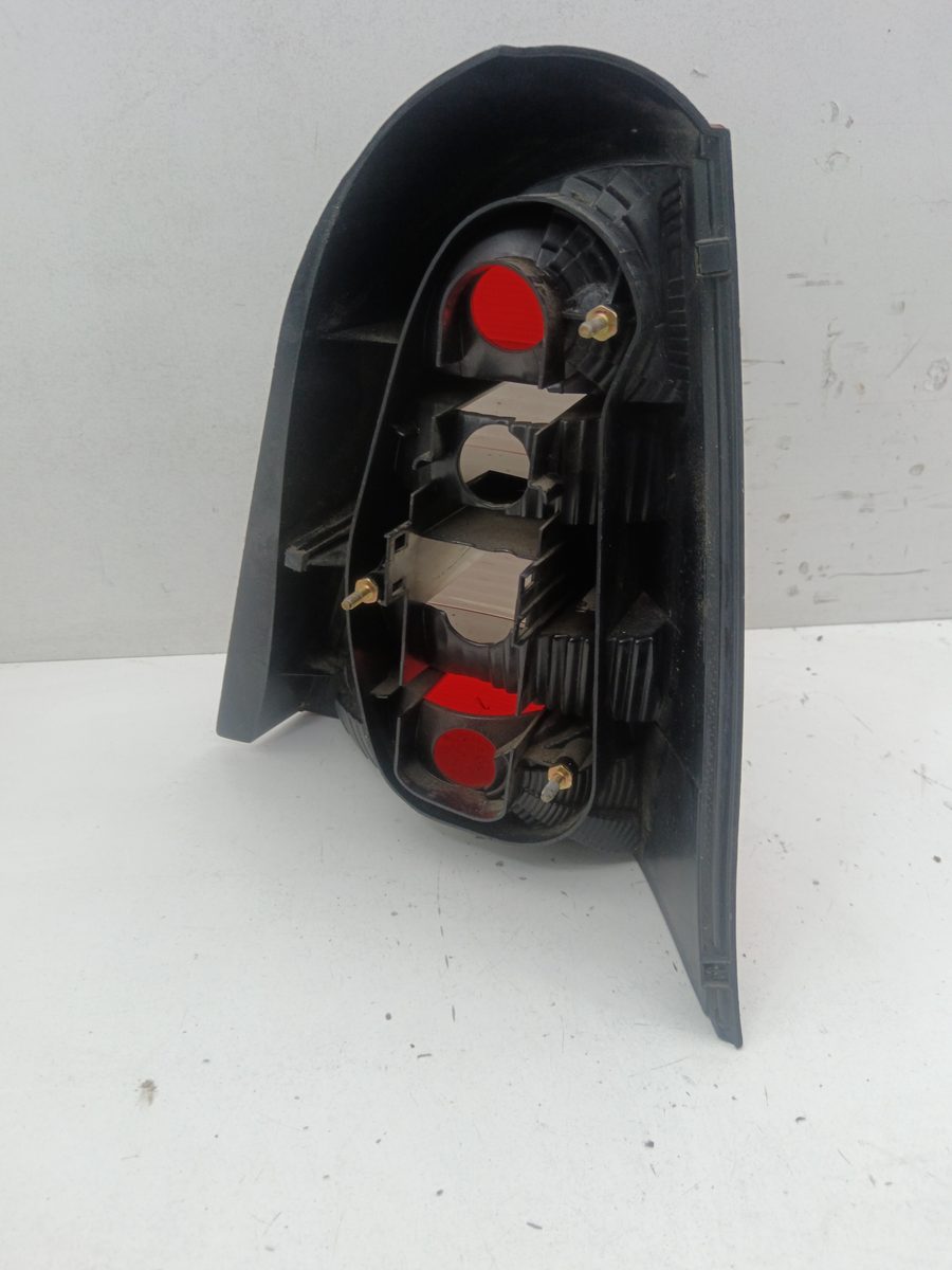 Farol Trasero Izquierdo Exterior Mercedes-Benz Clase A (W168) 1997-2004 A1688202964L