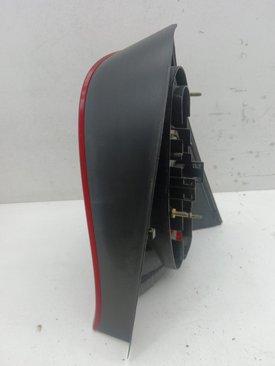 Farol Trasero Izquierdo Exterior Mercedes-Benz Clase A (W168) 1997-2004 A1688202964L