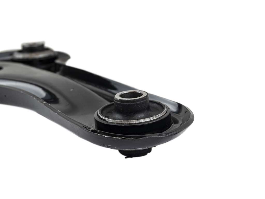 BANDEJA SUSPENSION BASTIDOR CI C-ELYSEE C/BUJE S/ROT DER