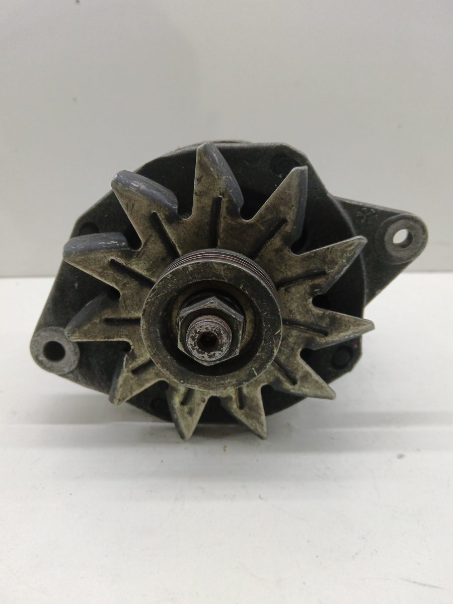 Alternador Volvo Serie 440 1988-1997 Básico 1.7L 75kW YV2605