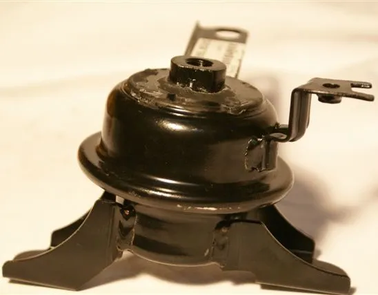 SOPORTE MOTOR DEL DER TOYOTA COROLLA 97