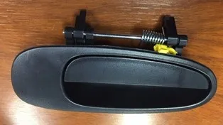 Manija de puerta trasera derecha