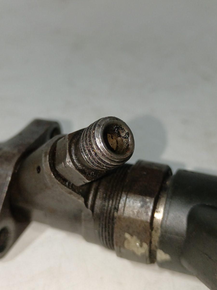 Inyector Peugeot 806 1994-2003 ST 2.0L 80kW 0445110057