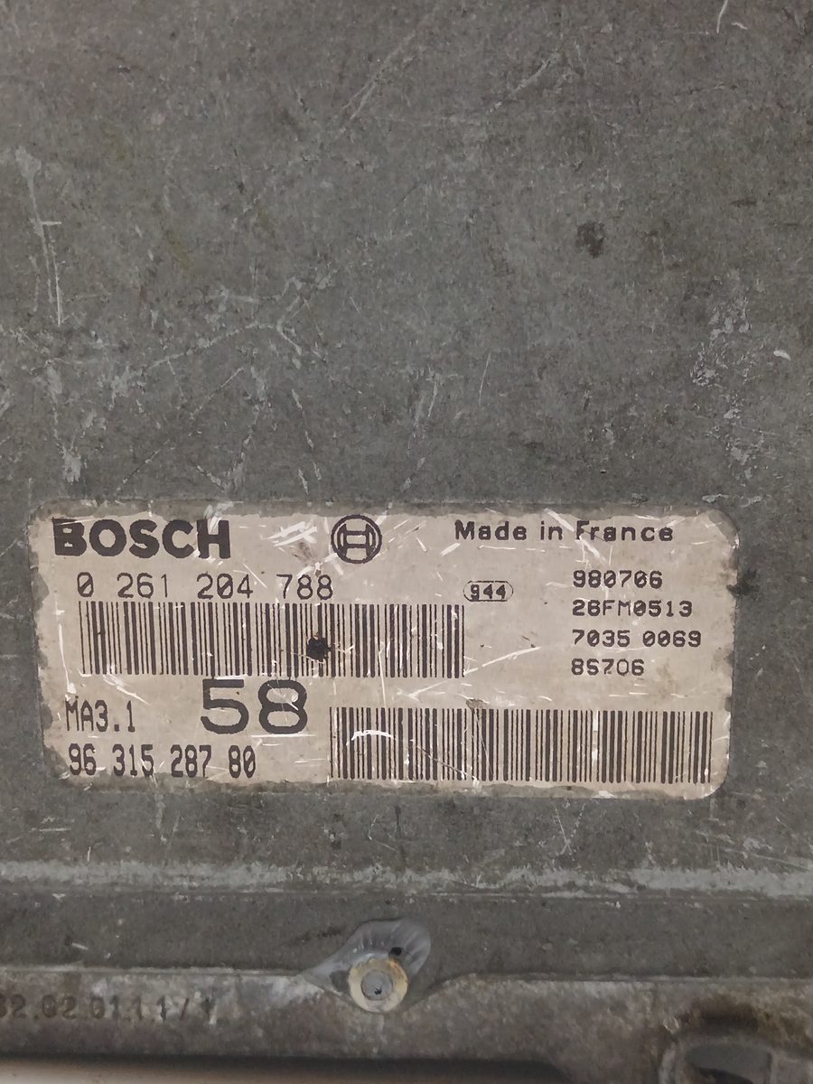 Centralita Motor Uce Peugeot 106 (S2) 1996-2004 Sketch 1.1L 44kW 0261204788