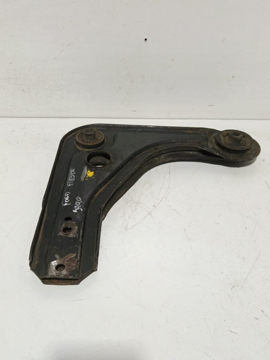 Parrilla de Suspension Inferior Trasera Izquierda Ford Fiesta Berlina 89FB3A052AC