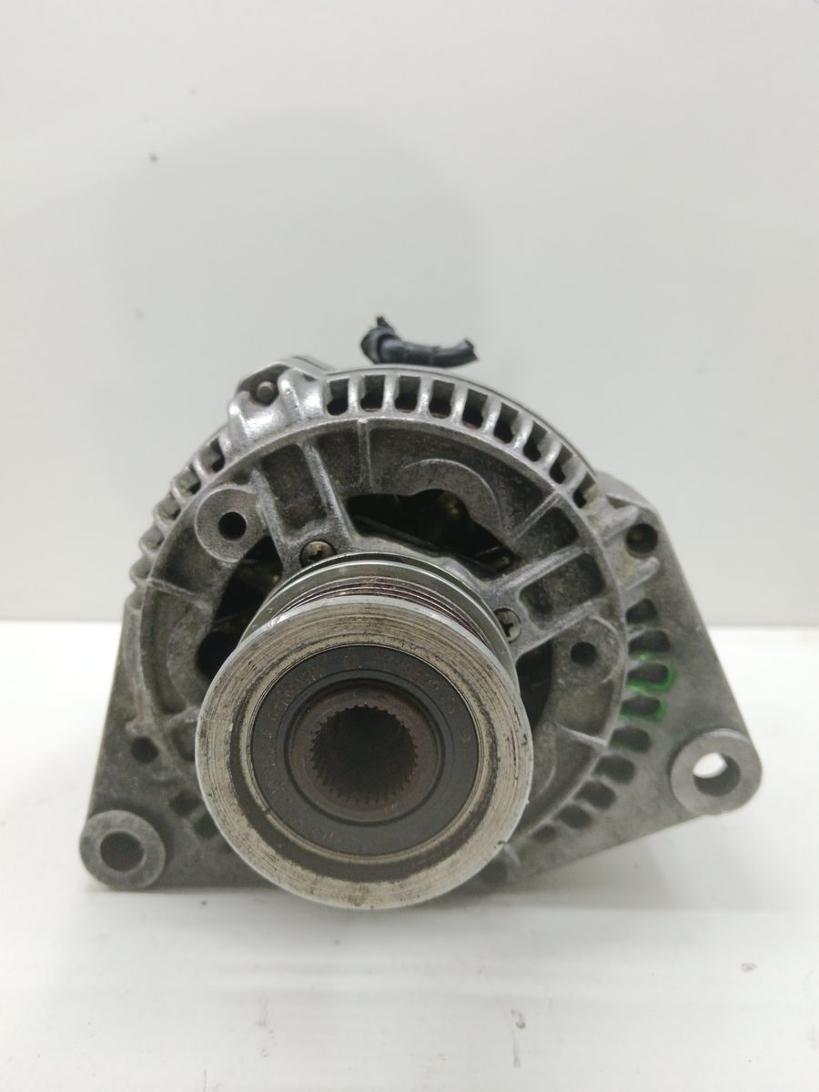 Alternador Mercedes-Benz Sprinter 02.00 -> Caja Cerrada, Techo Elevado 0123335002