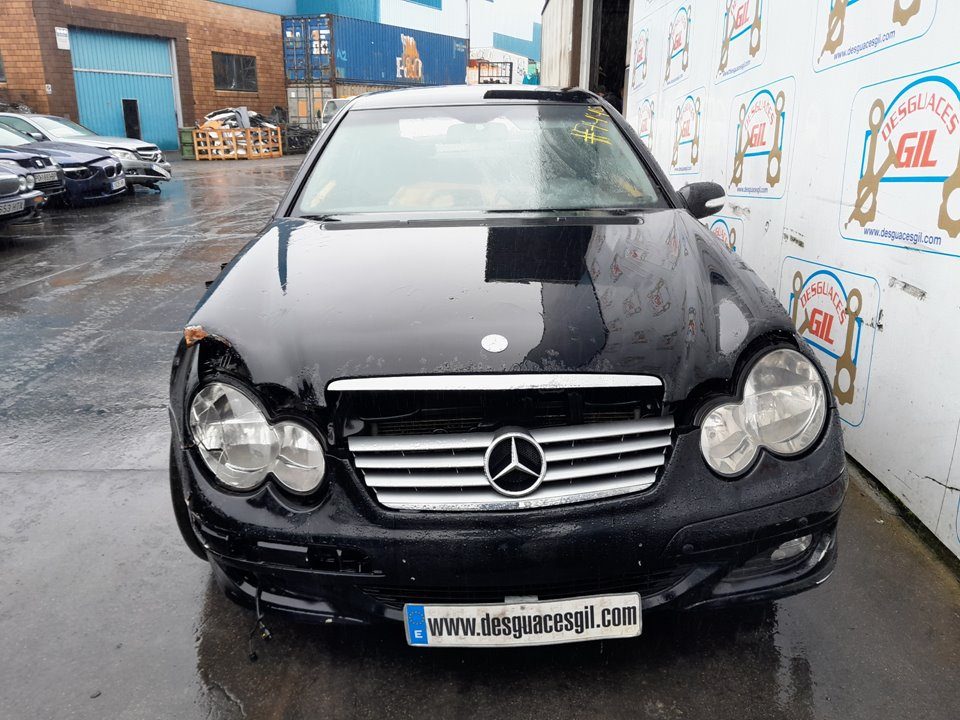 Tablero Puerta A Puerta Mercedes-Benz Clase C (W203) Sportcoupe 2000-2008