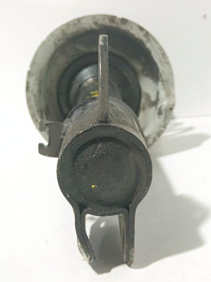 Amortiguador Delantero Derecho Volvo Serie 460 1989-1997 1.7i / 1.8i GLE 131500115236