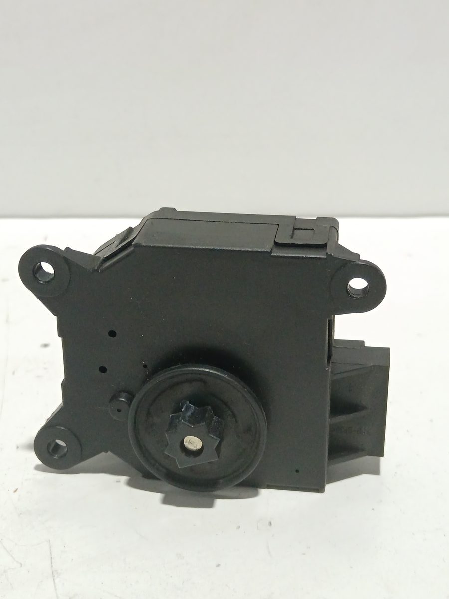 Servomotor de Calefacción Renault Megane III Berlina 5 P 2008-2016 Business 1404041B