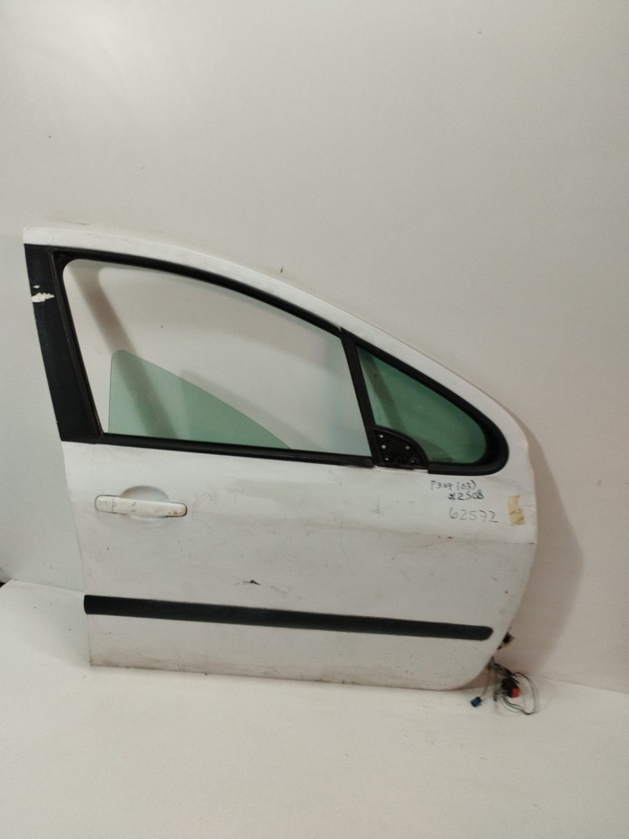 Puerta Delantera Derecha Peugeot 307 (S1) 2001-2005 XR