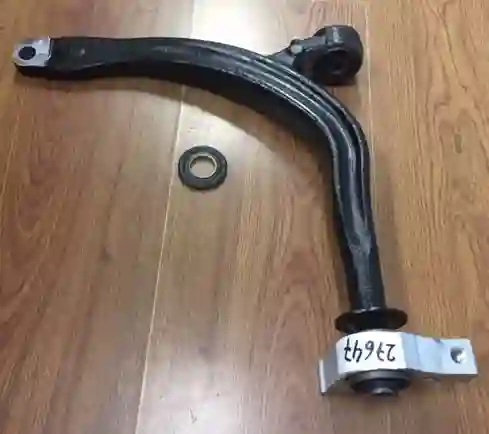 BASTIDOR INF IZQ CITROEN C5 05 AYD