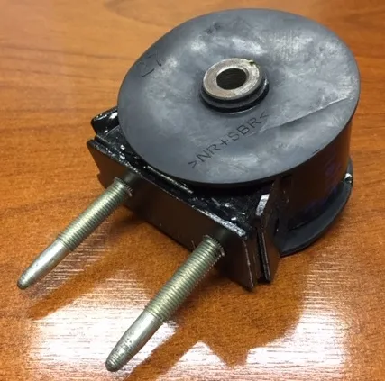 SOPORTE MOTOR DEL IZQ SUZUKI SWIFT 12 (INDIA)