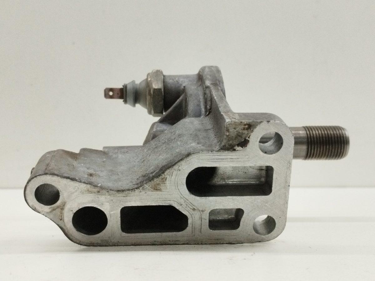 Soporte Filtro Aceite Volkswagen Golf Iii Berlina (1H1) 1991-1998 1,8 1.8L 55kW 053115417A