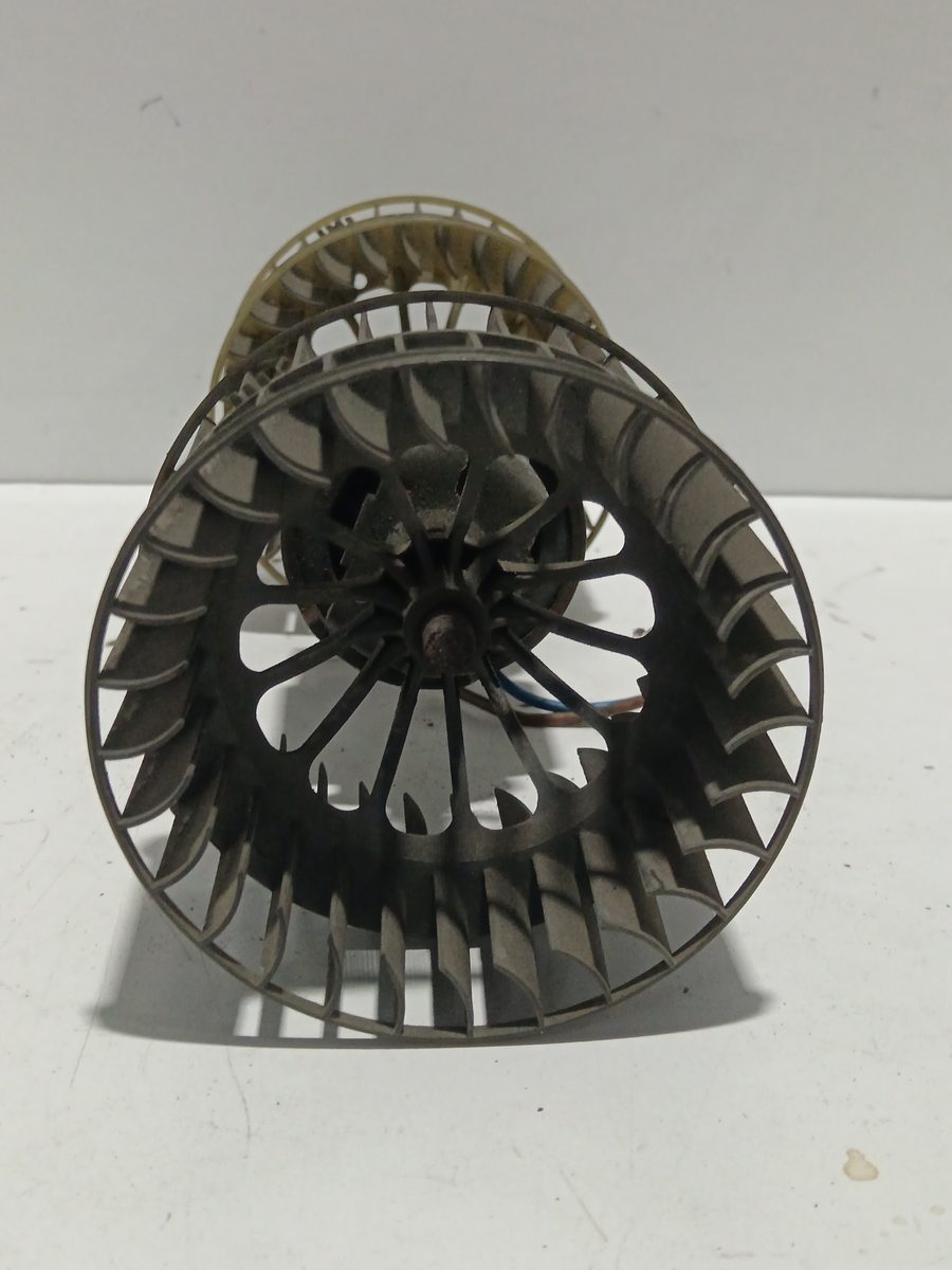 Motor Calefaccion BMW Serie 3 Berlina (E36) 1990-1998 318i 1.8L 103kW 0130063031