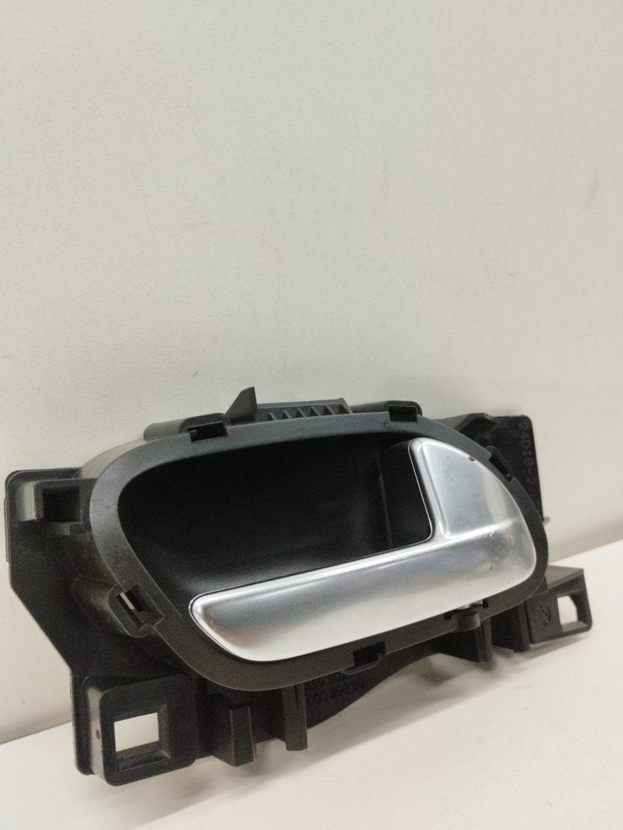 Manija Interior Delantera Izquierda Peugeot 308 2013-2021 Allure 9660525380