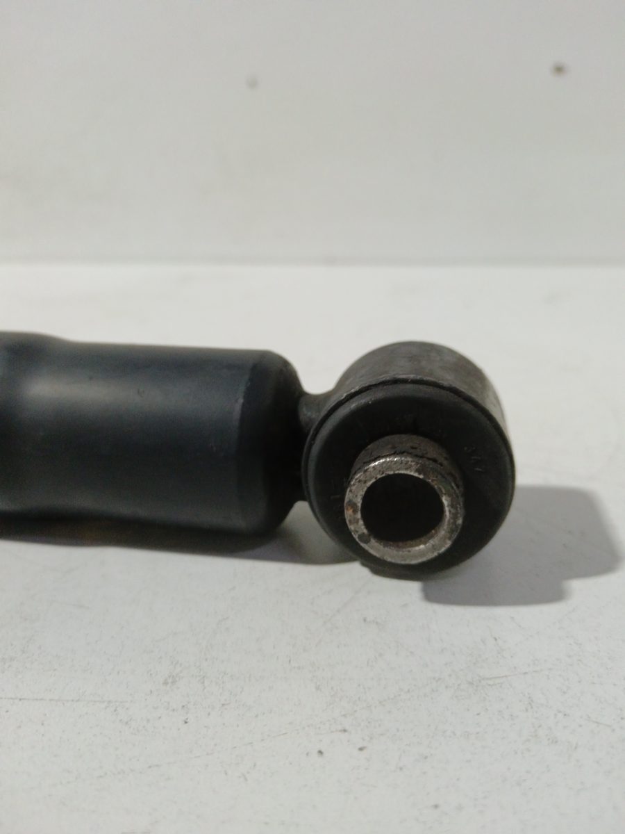 Amortiguador Trasero Der/Izq Peugeot 106 (S1) 1991-1996 1,1 1.1L 44kW 0020001998