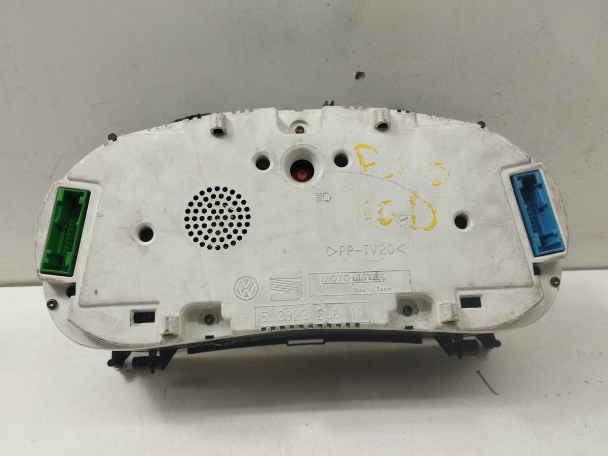 Tablero de Instrumentos Volkswagen Polo Berlina (6N2) 1999-2002 1.9 SDI 5392326610