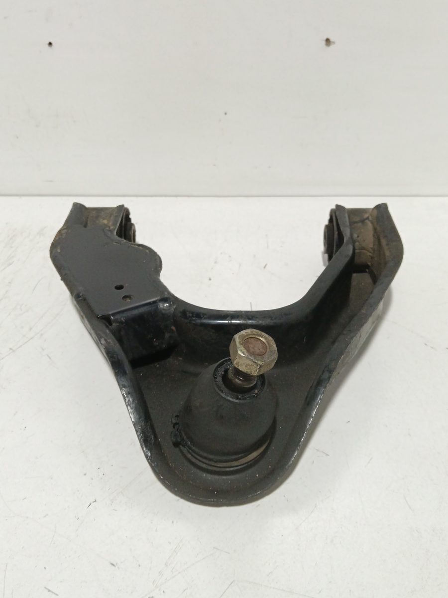 Parrilla de Suspension Inferior Trasera Derecha Nissan Pick-up (D22) desde 1998