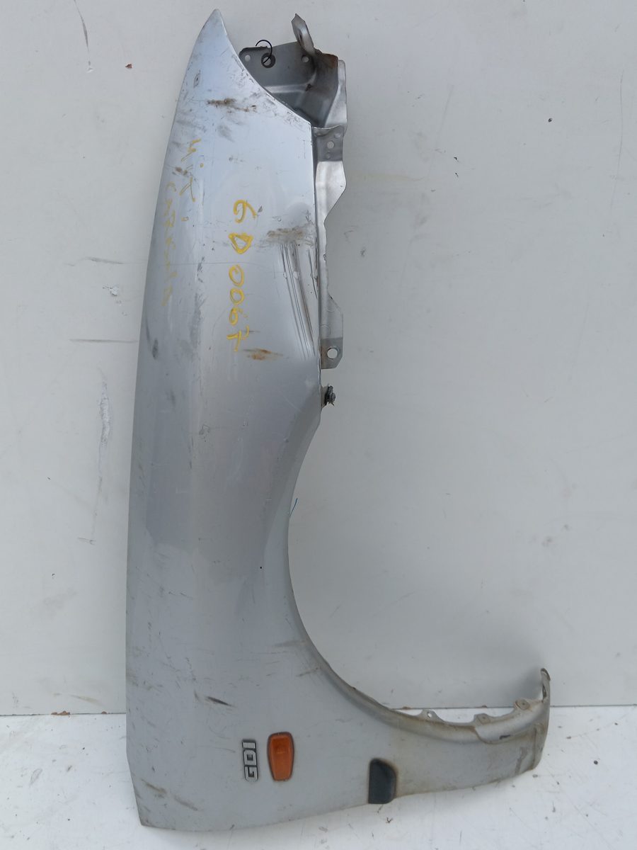 Guardabarro Delantero Derecho Mitsubishi Carisma Berlina 4 (DA0) 1999-2000 Comfort