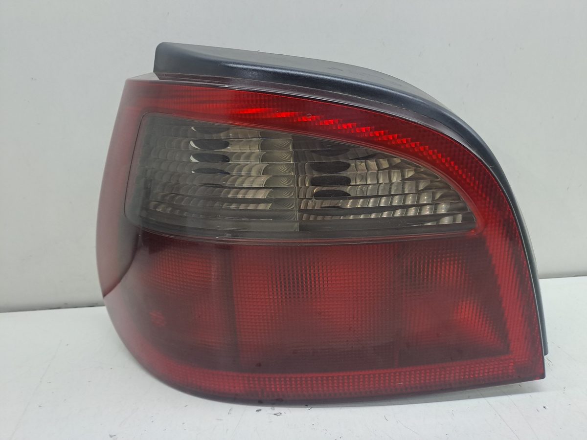 Farol Trasero Izquierdo Exterior Renault Megane I Fase 2 Berlina (BA0) 1999-2002 RT