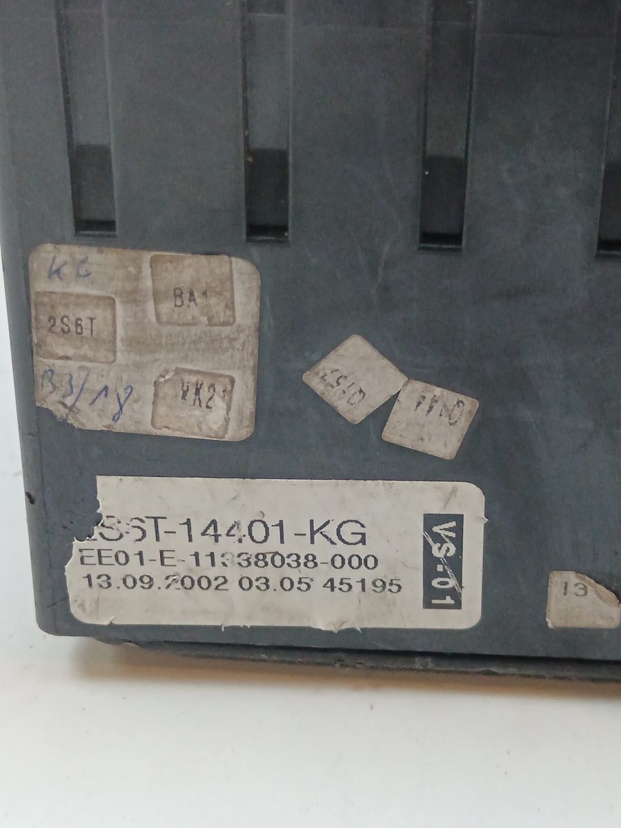 Caja Reles / Fusibles Ford Fiesta (CB1) 2008-2013 Titanium 1.4L 51kW ESST14401KG