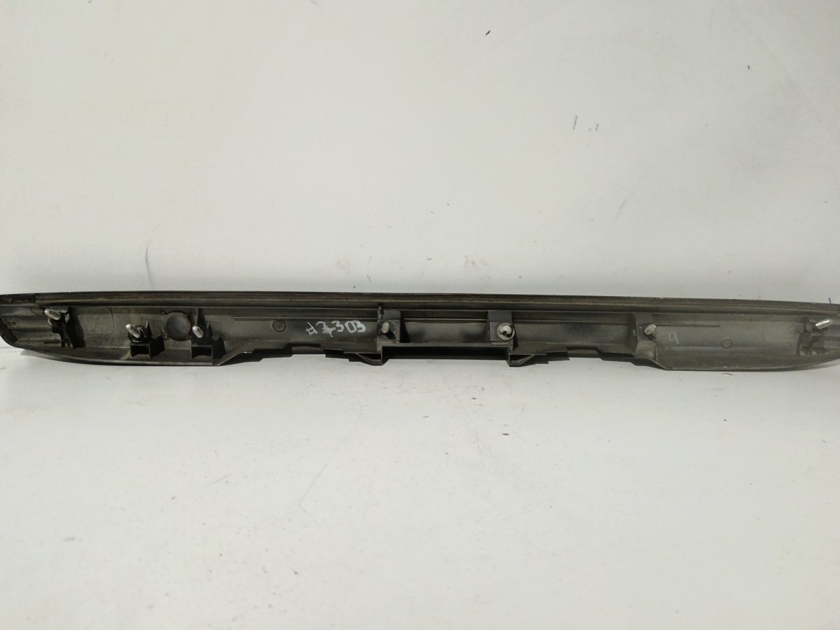 Moldura Tapa de Baúl Toyota Corolla (E15) 2006-2011 Luna