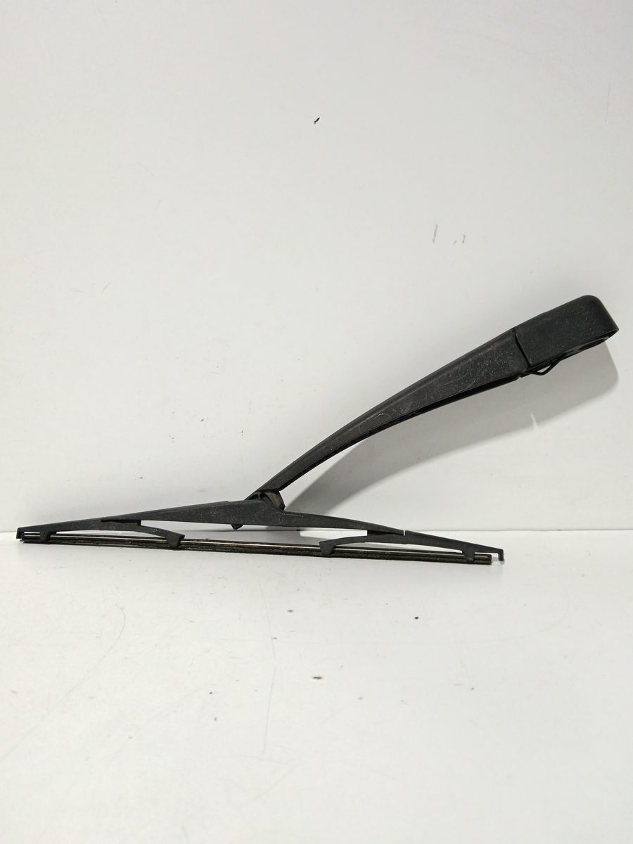 Brazo Limpia Luneta Kia Picanto 2011-2017