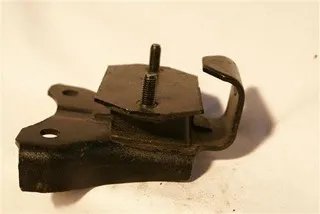 SOPORTE MOTOR TRA MAZDA B2200