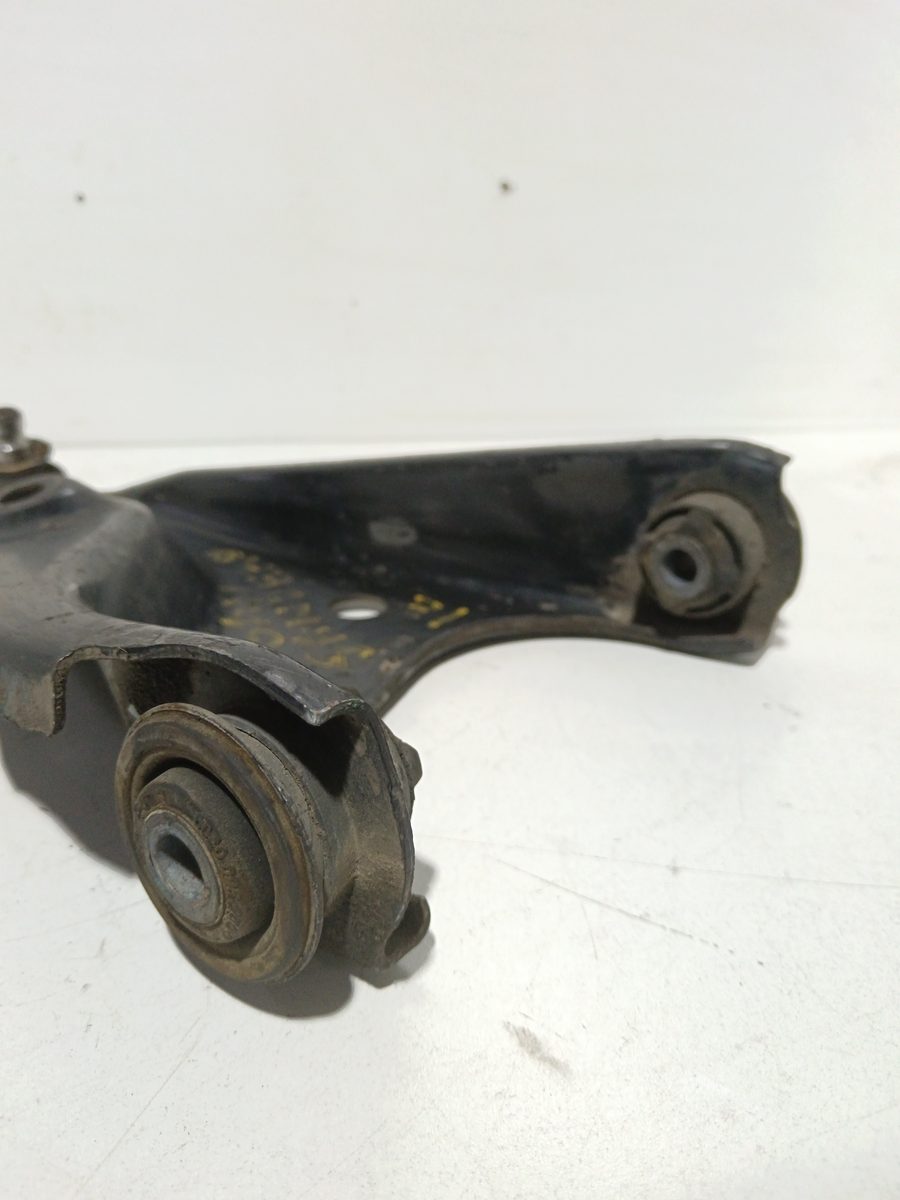 Parrilla de Suspension Inferior Trasera Izquierda Renault Sandero 2008-2013 1.2 16V CAT