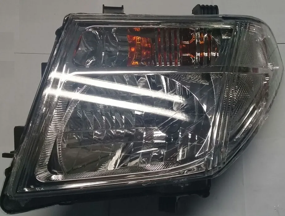 SEMIOPTICA IZQ NISSAN NAVARA 07 DEPO