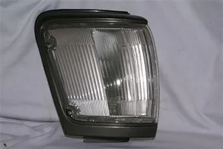 Faro delantero derecho Toyota Hilux