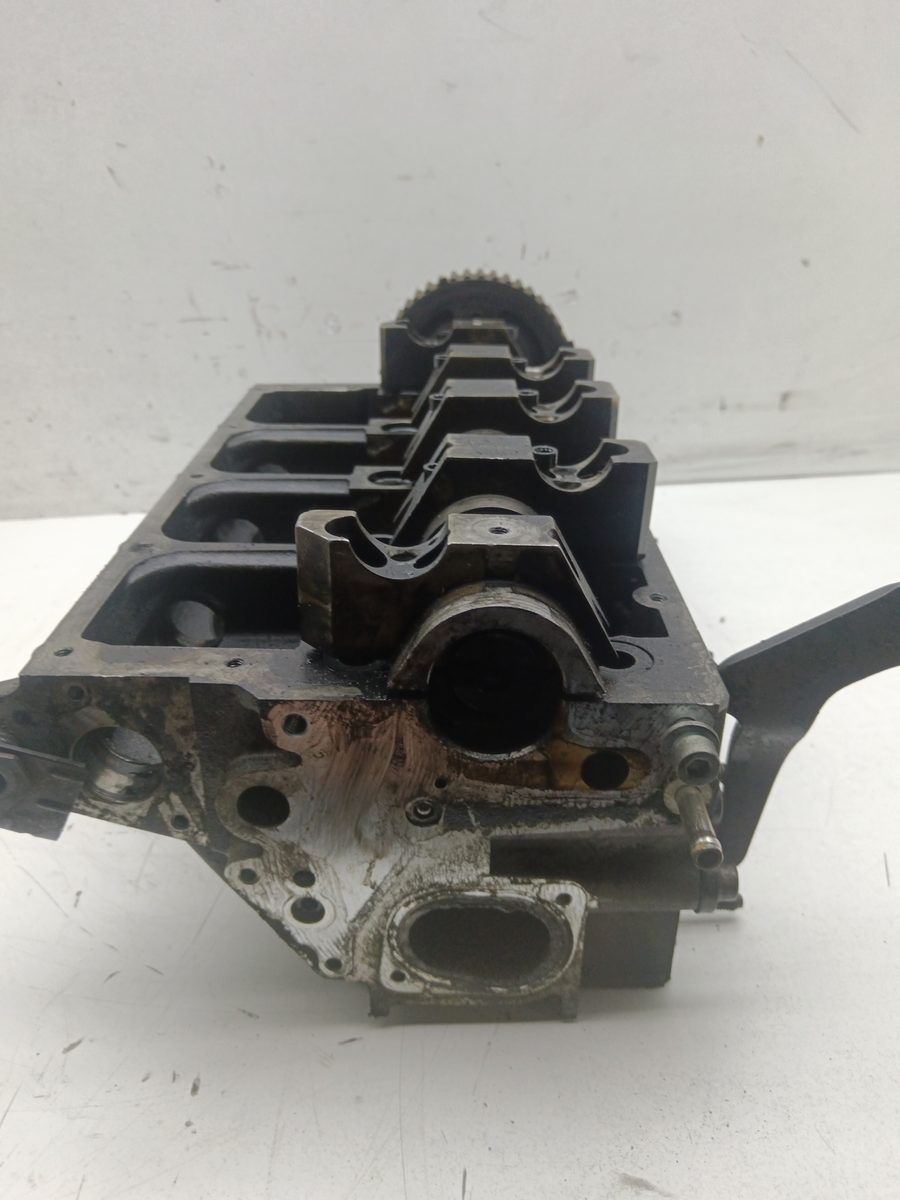 Tapa De Cilindros Volkswagen Golf Iv Berlina (1J1) 1997-2003 1.9 TDI 1.9L 74kW 038103373R